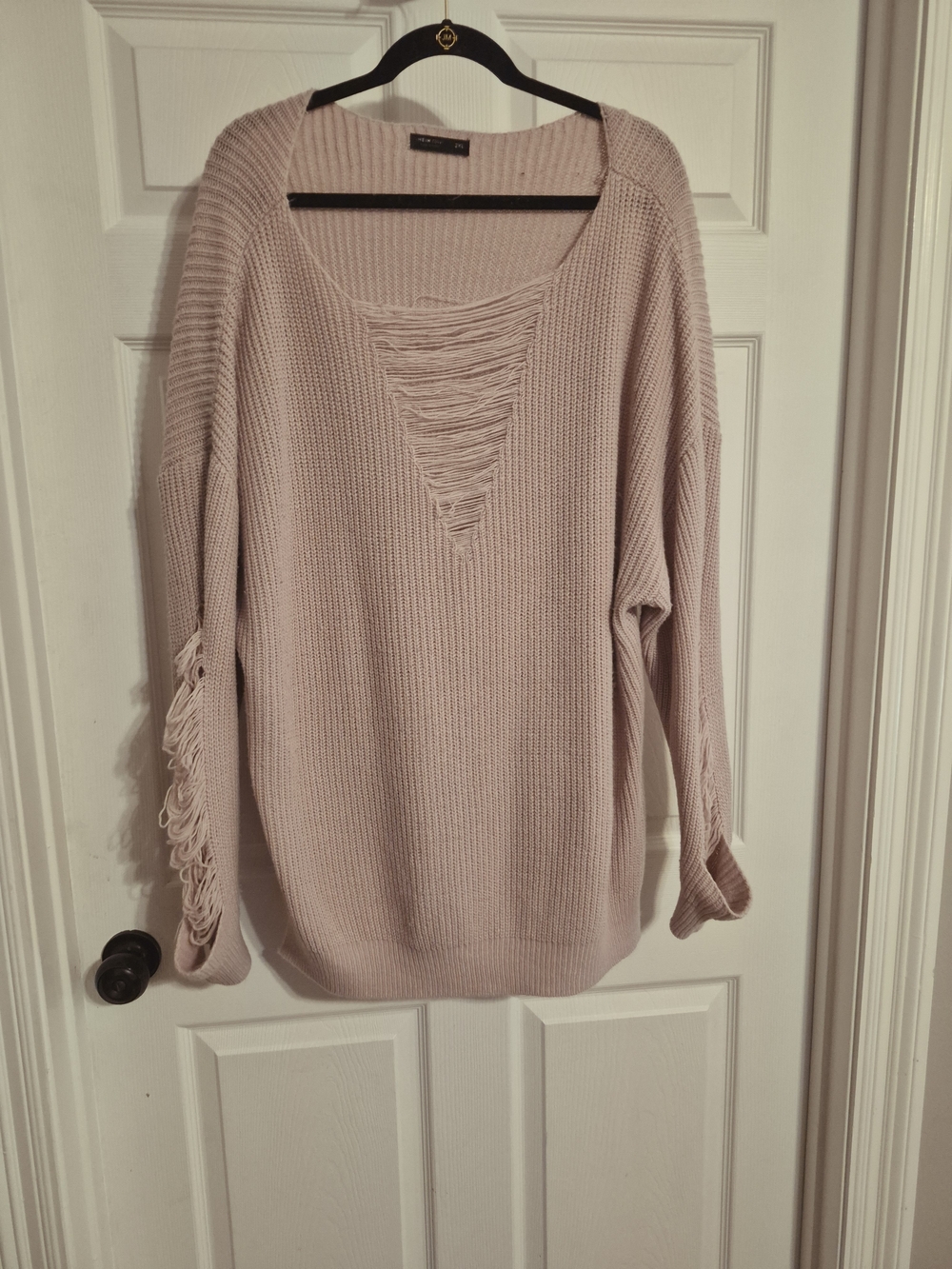 SHEIN Dusty Pink Distressed Scoop Neck Fringe Sweater
